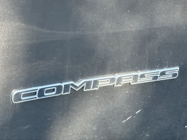 Used 2018 Jeep Compass Limited AWD/4WD image 20