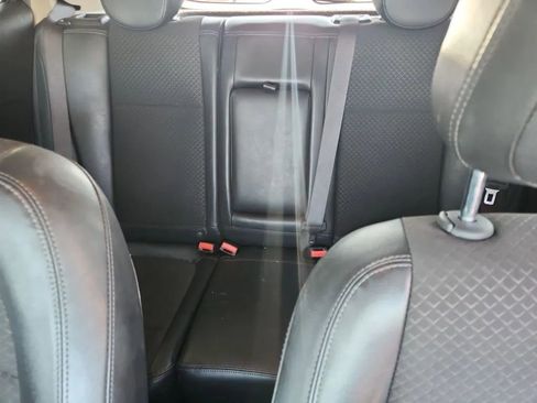 Used 2018 Buick Encore Preferred image 8