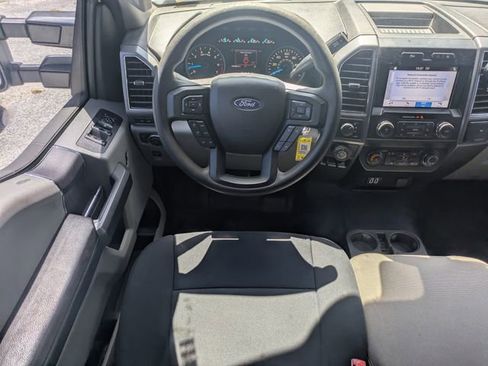 Used 2019 Ford F150 XLT w/ Trailer Tow Package image 16