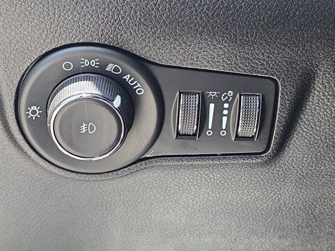 Used 2022 Jeep Compass Trailhawk w/ Trailhawk Elite Group AWD/4WD image 28