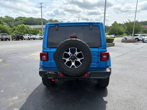 Used 2022 Jeep Wrangler Unlimited Rubicon w/ LED Lighting Group AWD/4WD image 6