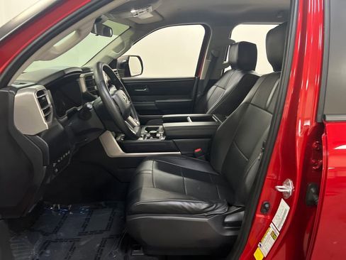 Used 2024 Toyota Tundra SR5 AWD/4WD image 11