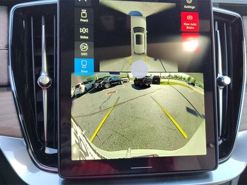 New 2026 Volvo XC90 B6 Ultra image 20