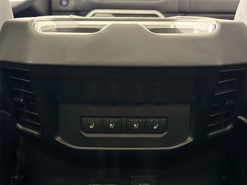 Certified 2025 Toyota Tundra Platinum AWD/4WD image 37