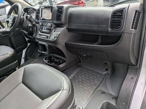 Used 2023 RAM ProMaster 2500 FWD image 34