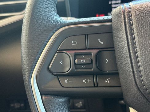 Certified 2025 Toyota Sequoia SR5 AWD/4WD image 28