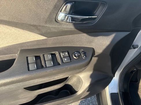 Used 2015 Honda CR-V EX image 12