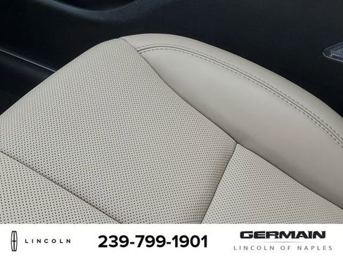 New 2026 Lincoln Corsair Grand Touring image 27