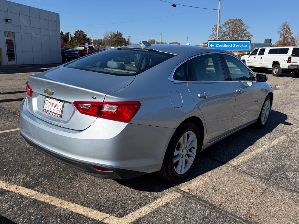 Certified 2017 Chevrolet Malibu LT w/ Leather Package FWD image 7