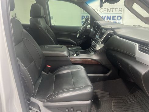 Used 2020 GMC Yukon SLT AWD/4WD image 25