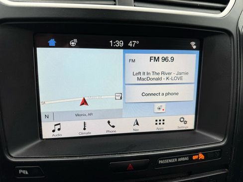 Used 2018 Ford Explorer XLT w/ Equipment Group 202A image 30