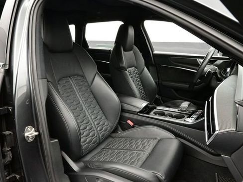 Used 2021 Audi RS 6 w/ Carbon Optic Package AWD/4WD image 17