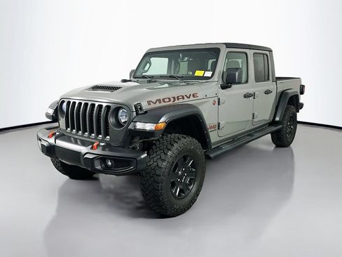 Used 2022 Jeep Gladiator Mojave w/ Cold Weather Group AWD/4WD image 3