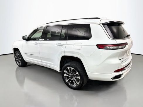 Used 2021 Jeep Grand Cherokee L Overland w/ Advanced Protech Group III AWD/4WD image 5