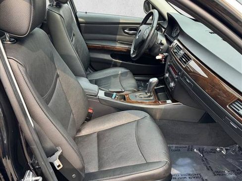 Used 2011 BMW 335i xDrive Sedan AWD/4WD image 20
