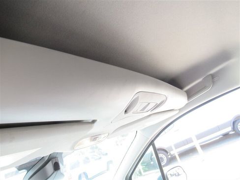 Used 2020 Ford Transit Connect XL image 28