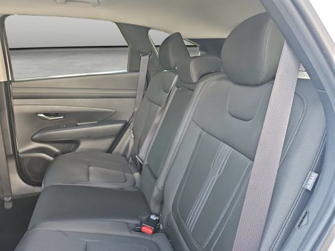 Used 2025 Hyundai Tucson SEL FWD image 42
