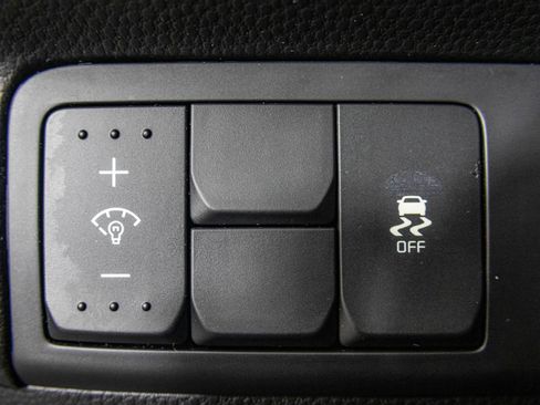 Used 2018 Kia Soul + FWD image 31