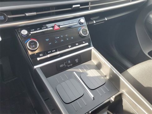 Used 2026 Hyundai Santa Fe SE image 29