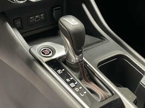 Used 2025 Nissan Sentra SR image 16