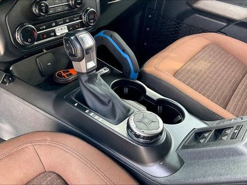 Used 2023 Ford Bronco Outer Banks image 17