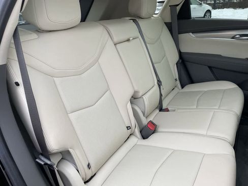 Certified 2022 Cadillac XT5 Premium Luxury image 15