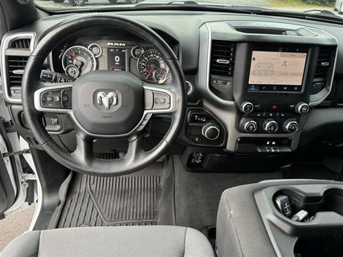Used 2023 RAM 1500 Big Horn RWD image 16