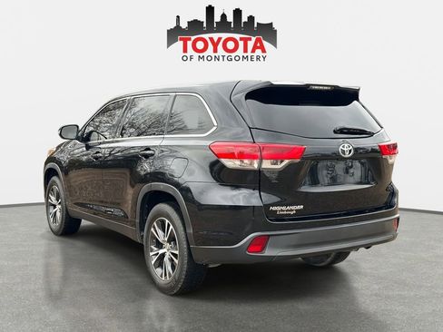 Used 2019 Toyota Highlander LE image 5