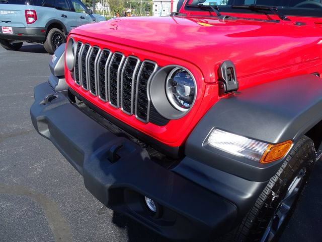 Used 2026 Jeep Wrangler Sport AWD/4WD image 10