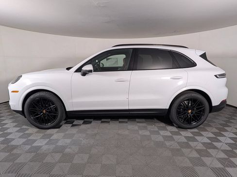 New 2026 Porsche Cayenne AWD/4WD image 2