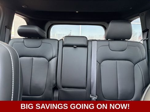 New 2025 Jeep Grand Cherokee Limited w/ Black Appearance Package image 37