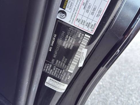 Used 2018 Mercedes-Benz Metris Passenger image 31