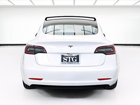 Used 2023 Tesla Model 3 Standard Range RWD image 5