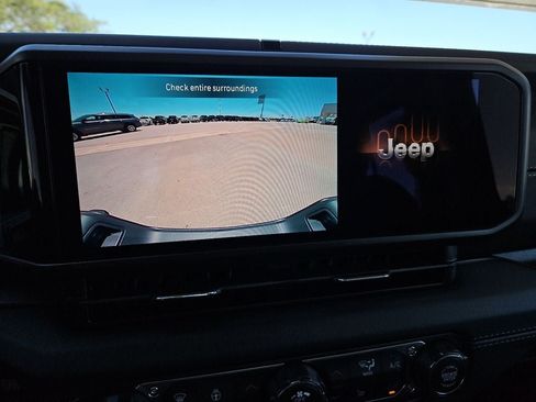 New 2026 Jeep Gladiator Sport AWD/4WD image 29