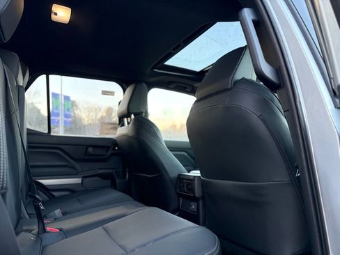 New 2025 Toyota 4Runner TRD Off-Road Premium image 20