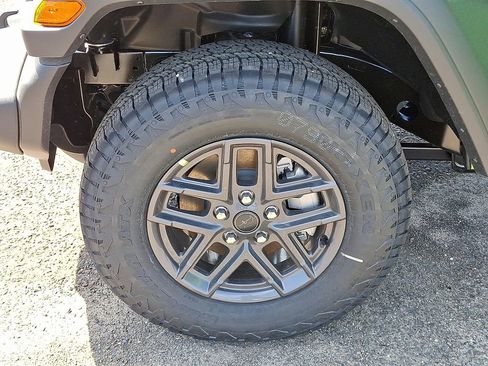 New 2025 Jeep Wrangler Sport S image 19