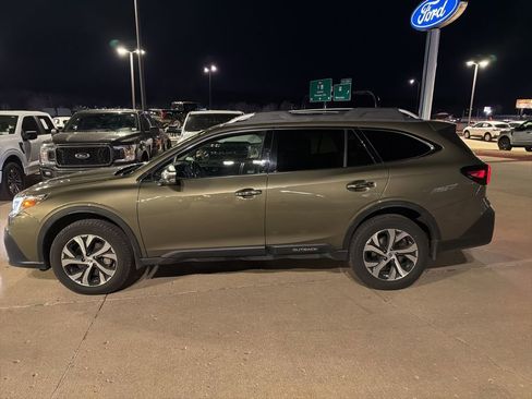Used 2020 Subaru Outback Touring XT image 6