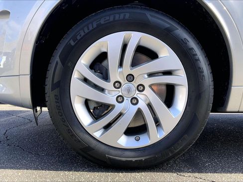 Used 2020 Land Rover Discovery Sport S R-Dynamic image 10