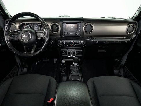 Used 2018 Jeep Wrangler Unlimited Sport S image 22