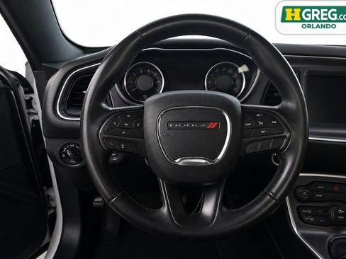 Used 2018 Dodge Challenger SXT RWD image 13