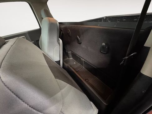 Used 2013 RAM 1500 Express AWD/4WD image 21