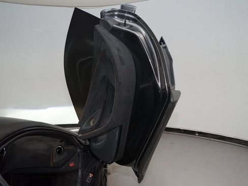 Used 2019 McLaren 600LT image 19