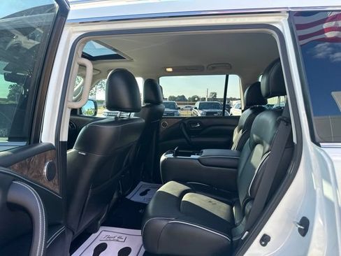 Used 2023 INFINITI QX80 Premium Select w/ Cargo Package AWD/4WD image 28