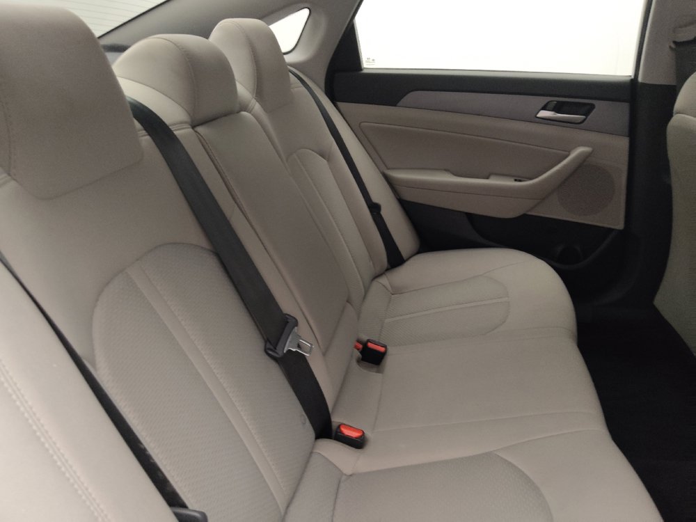 Used 2018 Hyundai Sonata SEL w/ Tech Package 02 FWD image 19