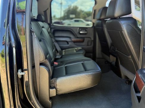 Used 2018 GMC Sierra 1500 SLT image 22