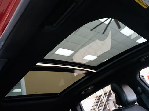 Used 2018 Lincoln MKX Reserve w/ Lincoln MKX Climate Package FWD image 10