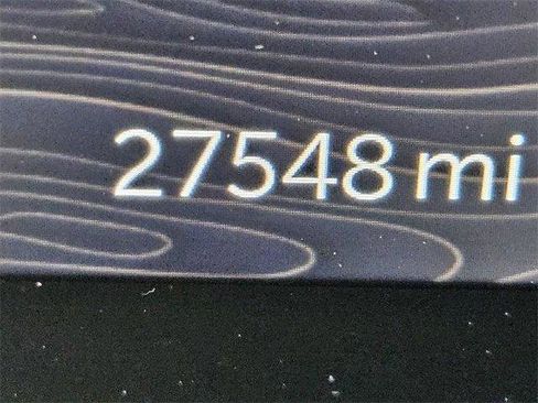 Used 2023 Jeep Grand Cherokee Limited image 23