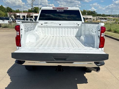 Used 2025 Chevrolet Silverado 2500 LT w/ Convenience Package AWD/4WD image 22