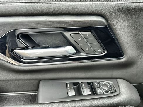 New 2026 GMC Yukon XL Denali w/ Advanced Technology Package image 22