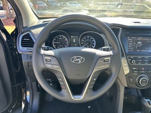 Used 2018 Hyundai Santa Fe Sport w/ 2.4L Value Package 02 image 28